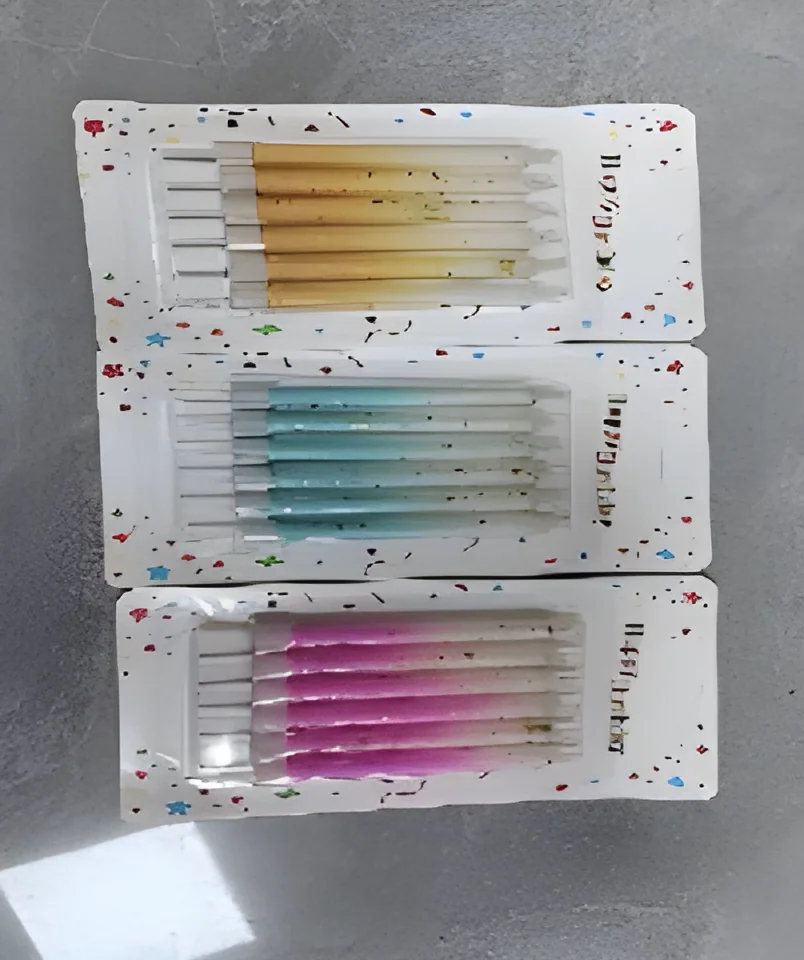 Birthday Candle – Thick 6 Pieces 2 Color Gradient + Dots