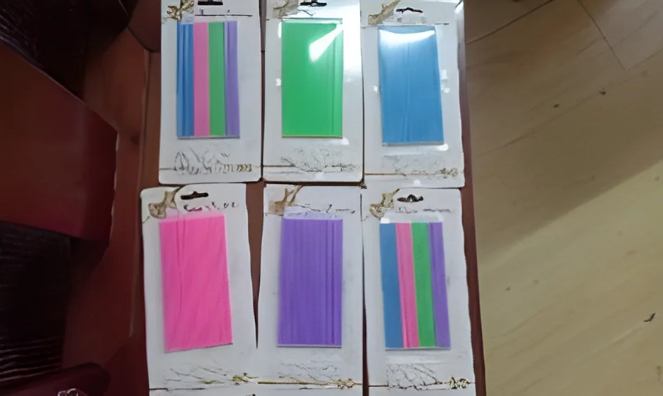 12 Separated Crystal Card Candles