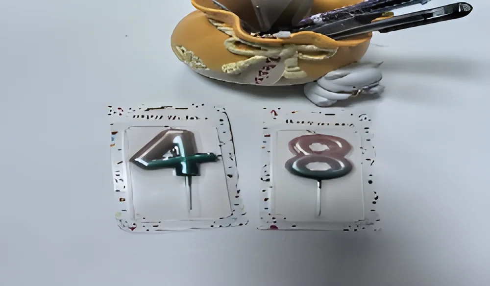 Number Candle – Large Round Finish Paint Number 2 Color Gradient + Dot