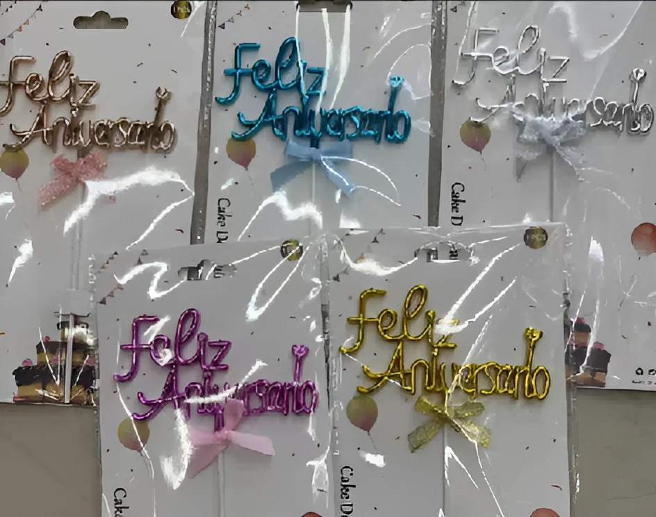 Feliz Aniversário (Portuguese) Cake Topper